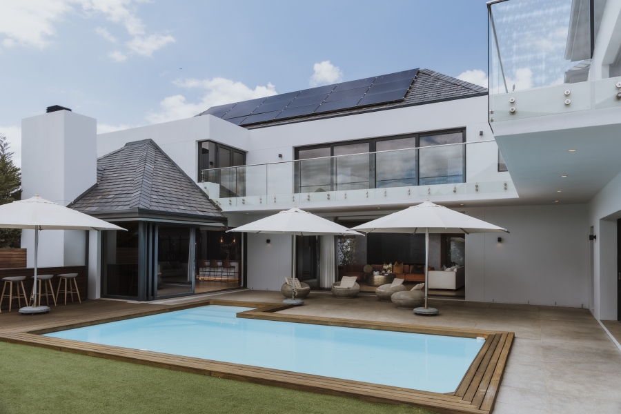 5 Bedroom Property for Sale in Pearl Valley at Val de Vie Western Cape